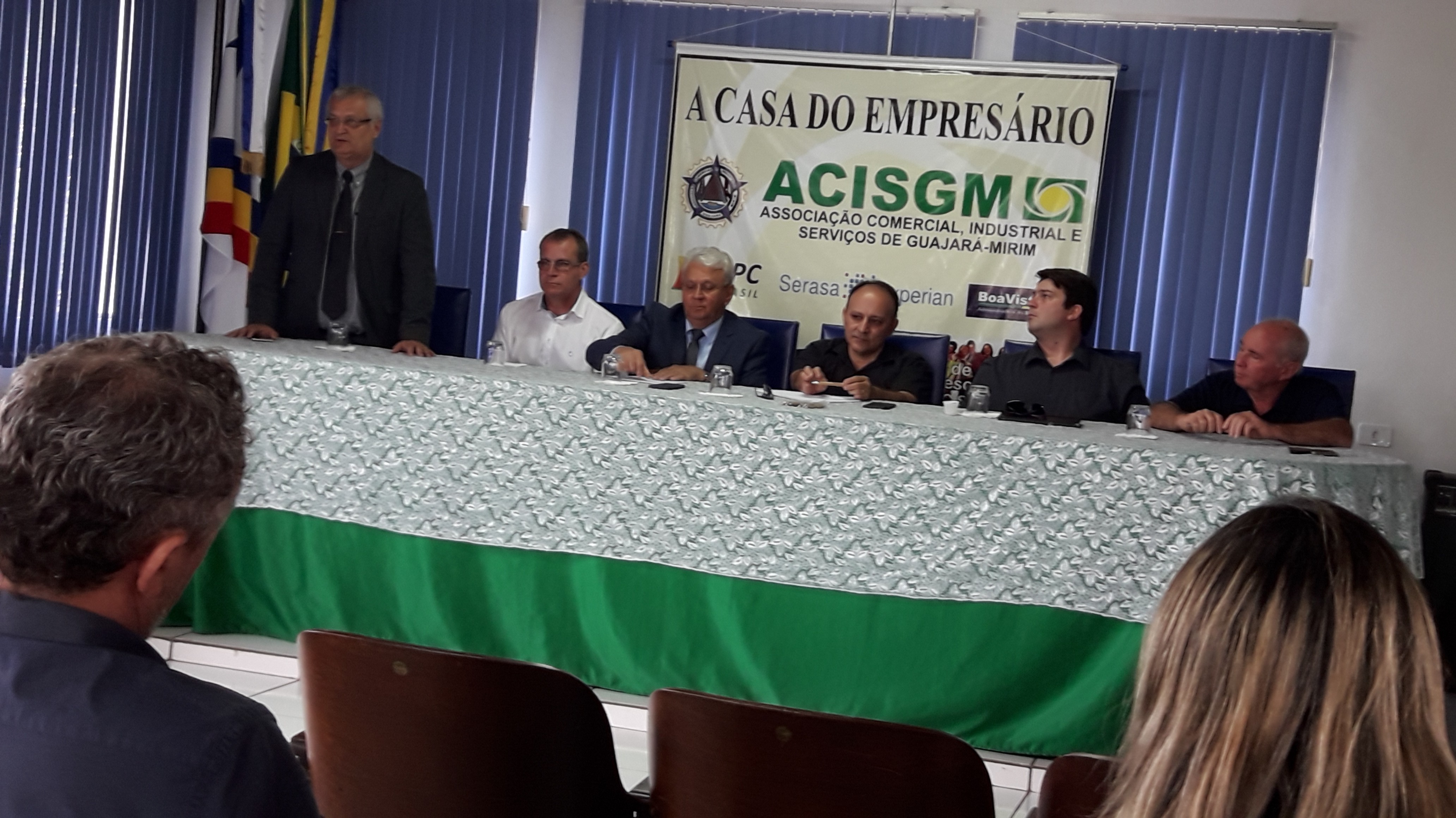 APÓS SOLICITAÇÃO DO DEPUTADO NEIDSON SOARES, VICE-GOVERNADOR VISITA GUAJARÁ-MIRIM PARA DISCUTIR A CONSTRUÇÃO DO PORTO E OS PROBLEMAS DOS POVOS INDÍGENAS.