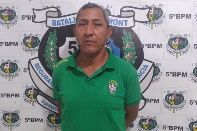 Mais de 3 mil fotos de crianças seminuas são encontradas em celular de preso tentando beijar menino de 11 anos