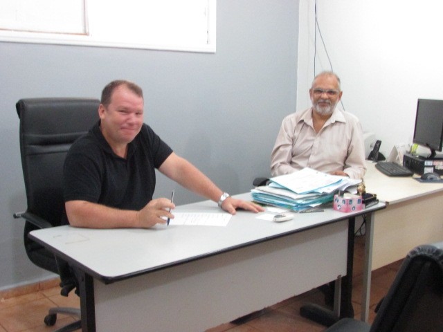 DR. NEIDSON VISITA DELEGACIA REGIONAL E SE REÚNE COM SERVIDORES DA POLÍCIA CIVIL