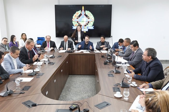 Depois de convênio com a Polícia Civil, CPI descobre que o Procon nunca aplicou multas e convoca IPEM