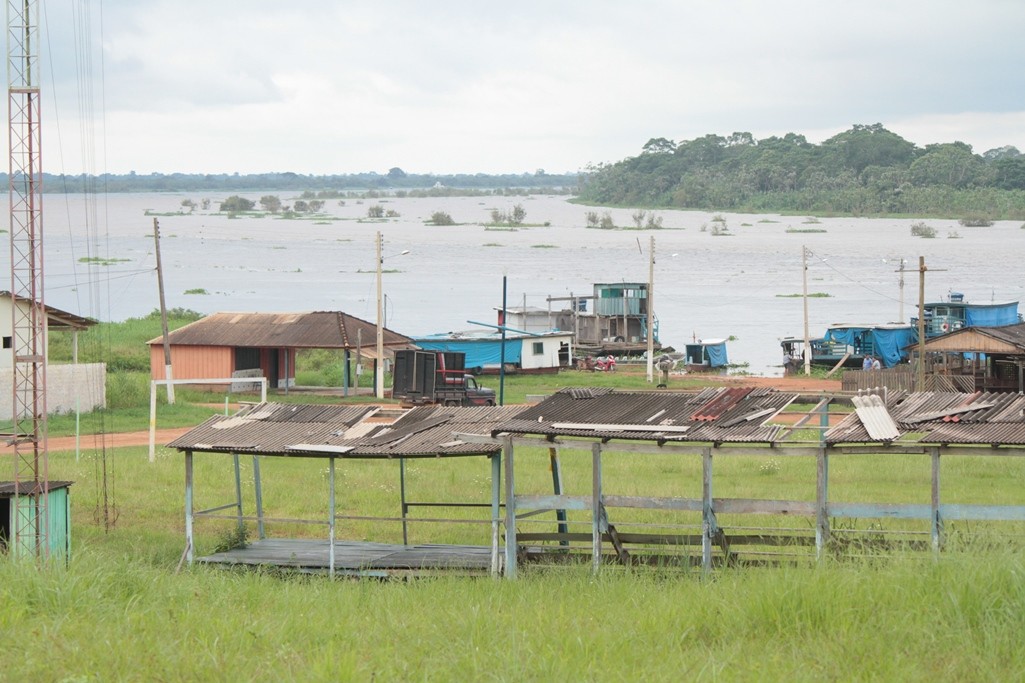 ADMINISTRADOR DE SURPRESA RASGA O VERBO E DIZ QUE DISTRITO ESTÁ ABANDONADO PELO PREFEITO NORONHA