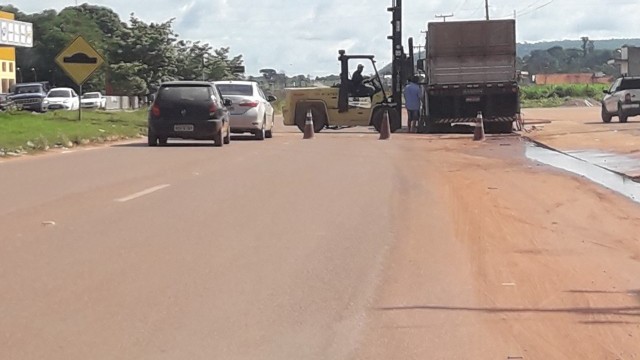 CONDUTORES PEDEM QUE POLÍCIA RODOVIÁRIA FEDERAL FISCALIZE BR ENG ISAAC BENNESBY