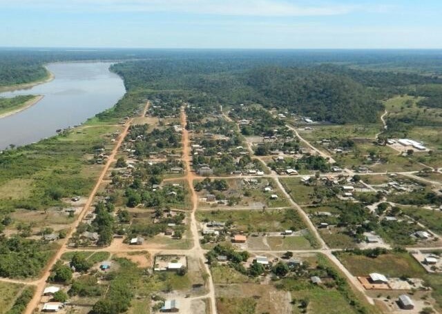 MÁQUINA DA PREFEITURA E ACADEMIA AO AR LIVRE ESTÃO ABANDONADAS EM SURPRESA.
