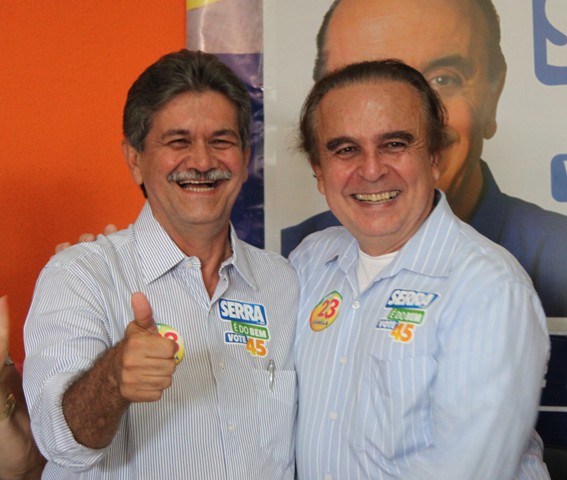 Cahulla firma acordo com PSDB e apóia José Serra para a presidência