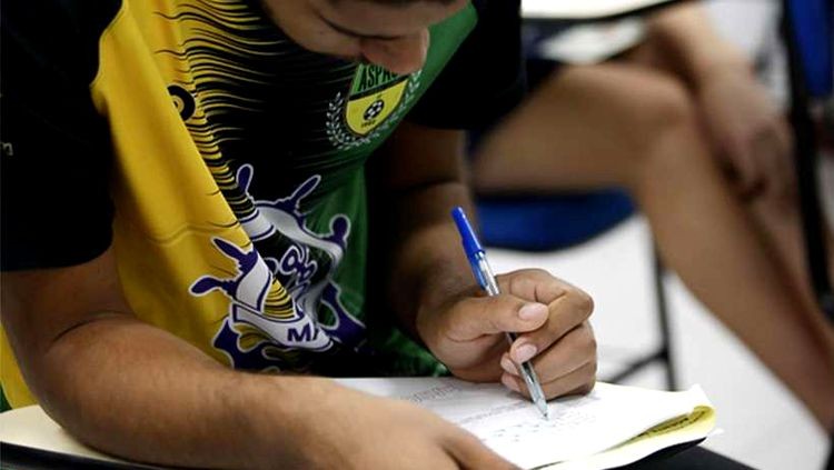 Ministério da Educação suspende inscrições no ProUni