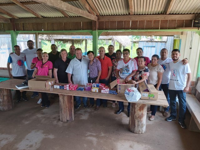 DEPUTADO NEIDSON SOARES REALIZOU AÇÃO SOCIAL NO BOM SOSSEGO - KM 22