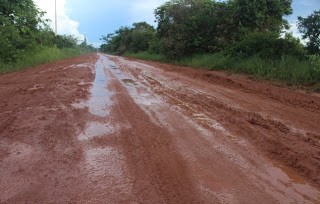 Ladrões roubam moto e sequestram uma das vítimas em Nova Mamoré