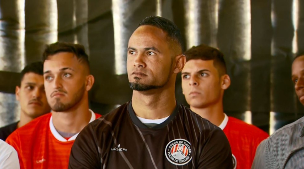 Contratação do goleiro Bruno está em fase de detalhes, diz presidente do Guajará