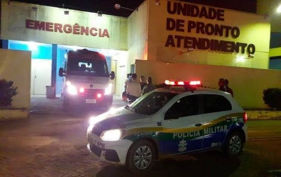 Esposa quase é morta a golpes de enxadeco ao dizer que não amava mais o marido