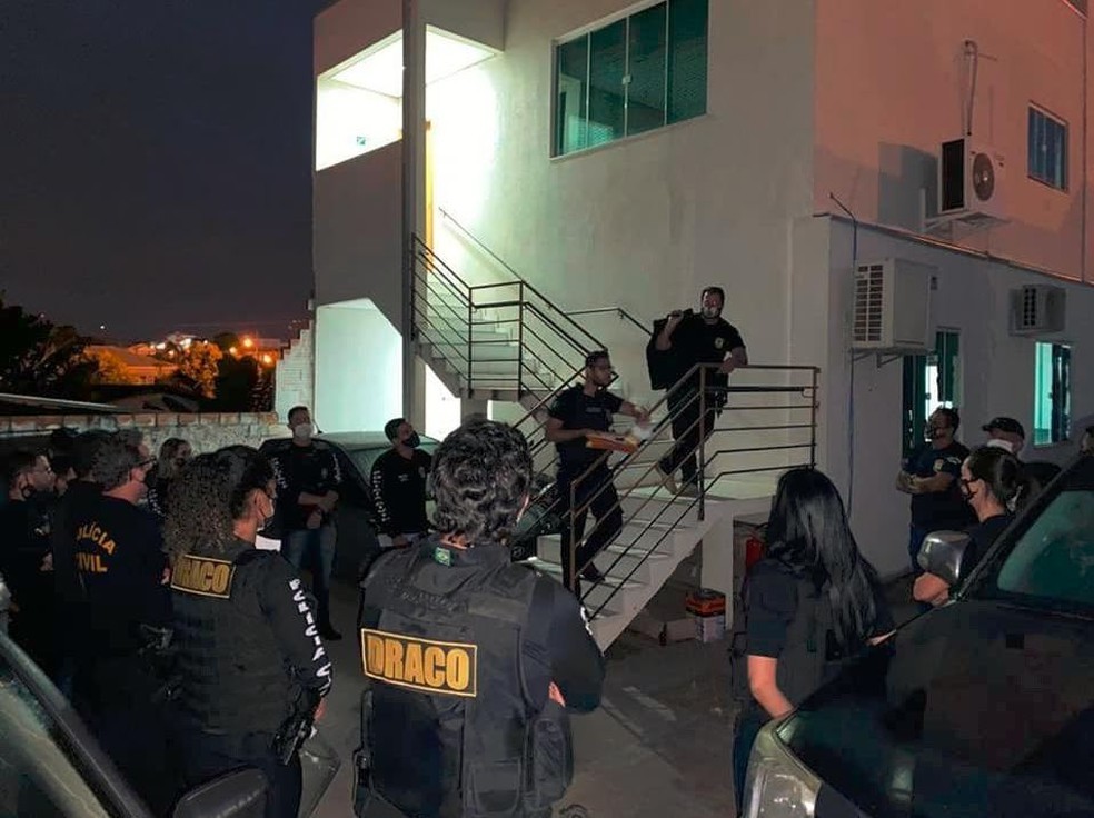 Operação da Polícia Civil prende foragidos que solicitaram auxílio emergencial em RO