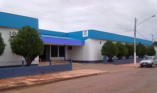 Mulher morre em hospital e corpo aguarda horas para liberação por falta de médico