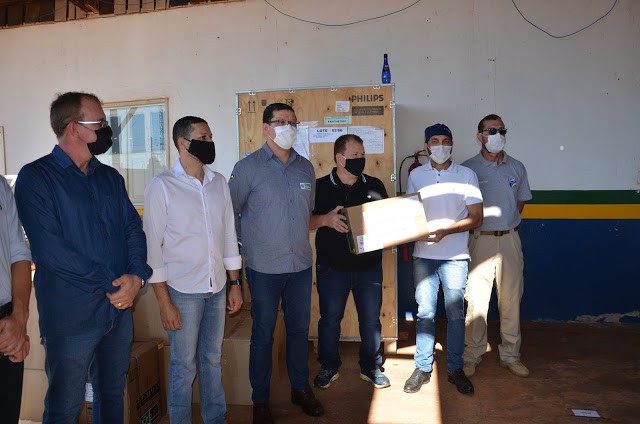 Dr. Neidson participa da entrega de materiais hospitalares para atender a saúde de Guajará-Mirim e Nova Mamoré