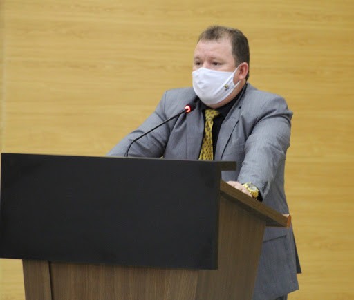 Deputado Dr. Neidson cobra da Sesau informações sobre PCCR dos servidores da Saúde