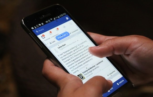 Celular roubado durante assalto era negociado pelo FACEBOOK