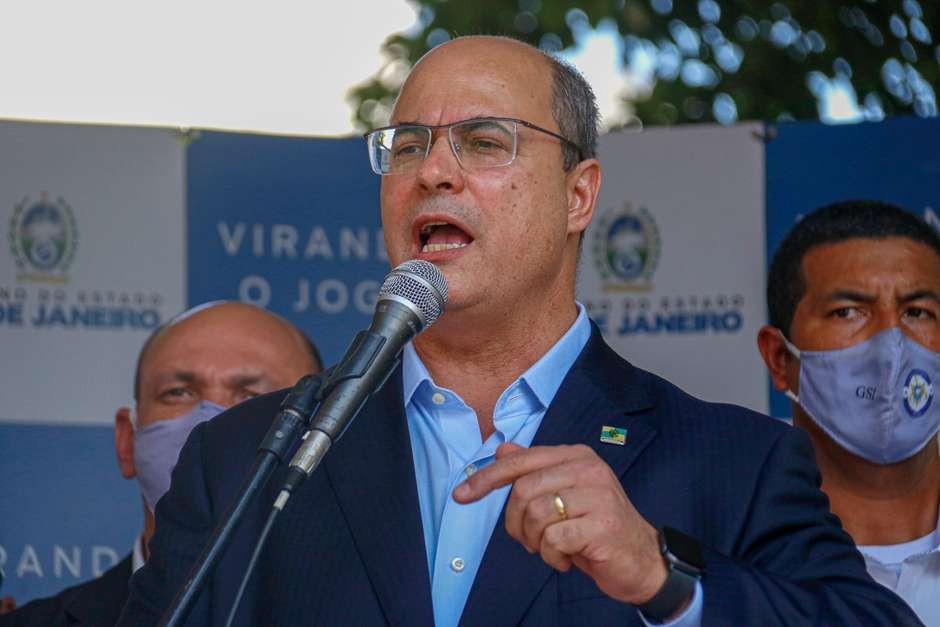 STJ afasta Wilson Witzel do cargo de governador do RJ