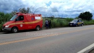 Acidente registrado na BR 425 deixa duas pessoas gravemente feridas próximo ao município de Guajará-Mirim
