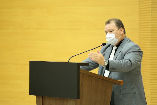Dr. Neidson apresenta preocupações com a situação dos hospitais da capital