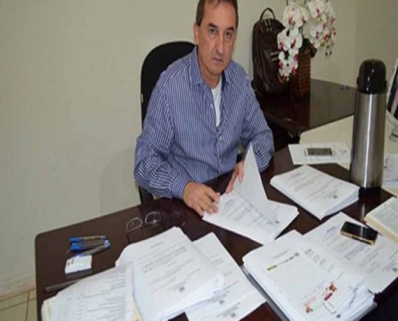 RECICLAGEM: Prefeito de Rolim de Moura é preso por agentes da Polícia Federal