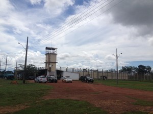 Apenado é espancado por cinco minutos dentro de presídio próximo à Nova Mamoré
