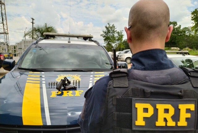 PRF prende homens com armas e munições na BR-364