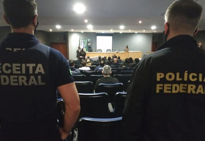PF faz maior operação do ano contra lavagem de dinheiro do tráfico em 10 estados