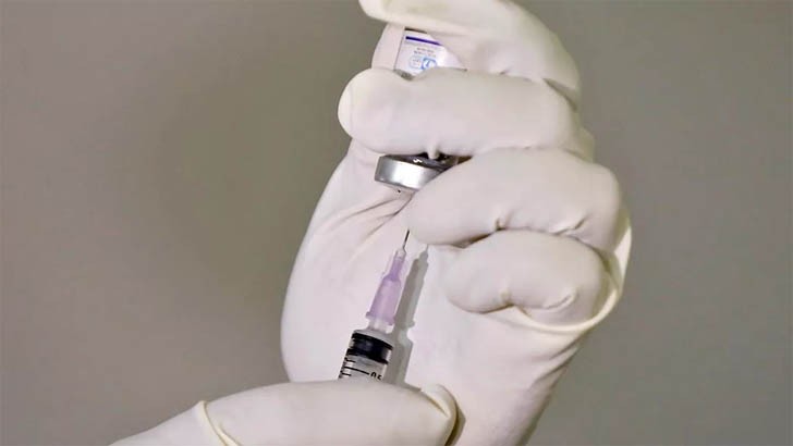 Laboratórios indianos falam em mal-entendido e que exportações de vacinas estão permitidas