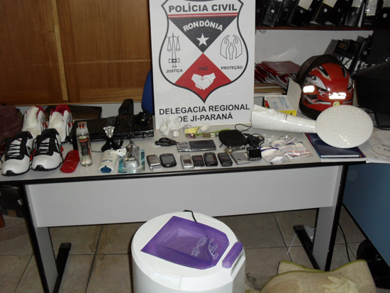 Grávida de oito meses tenta entrar no presídio levando droga na vagina
