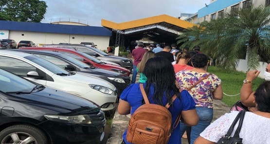 Acadêmicas de medicina furam fila e são vacinadas, afirma diretor da OAB