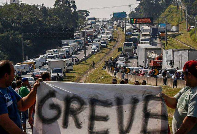 Caminhoneiros confirmam greve e alegam situação pior que a de 2018