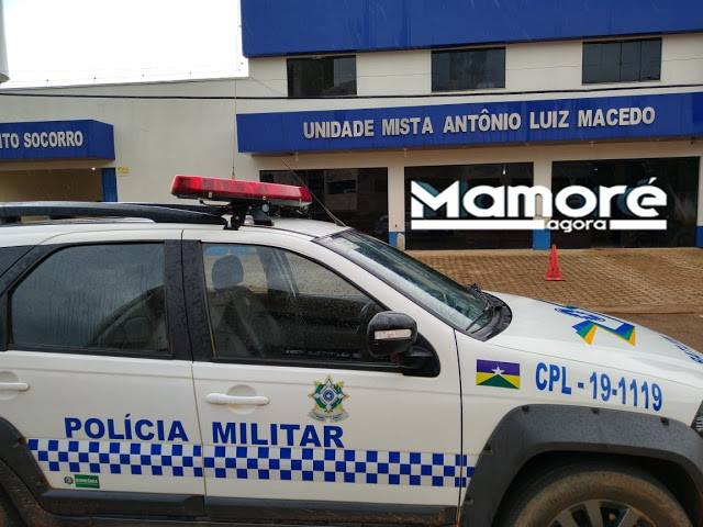 ELEMENTO AGRIDE MULHER ATÉ ELA DESMAIAR, AMEAÇA FUNCIONÁRIOS NO HOSPITAL E FOGE COM AMBULÂNCIA EM NOVA MAMORÉ