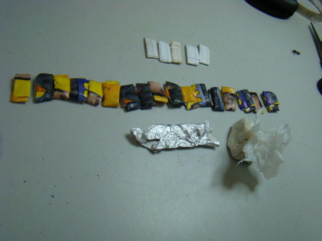 Polícia estoura boca de fumo no bairro 10 de Abril e manda família pra cadeia - Fotos