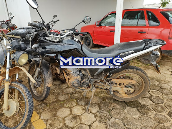 Dois são presos e motocicleta roubada em Porto Velho é recuperada em Nova Mamoré por Policias Militares