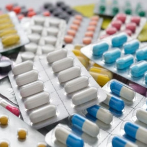 Farmacêuticas levam multa por vender remédio acima do preço