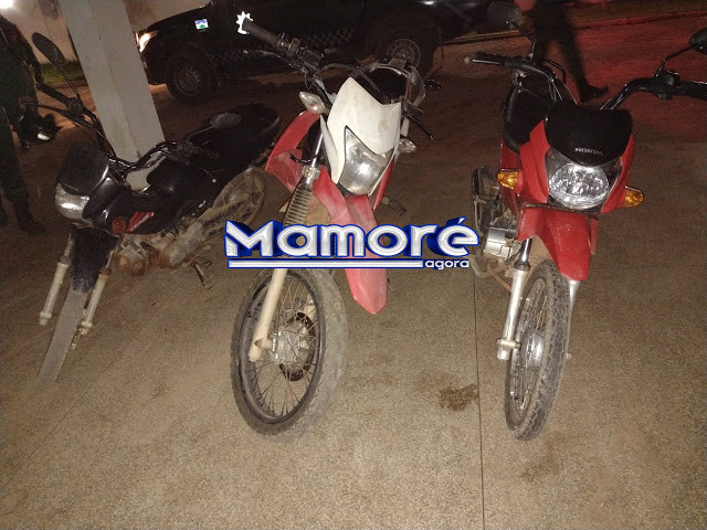 BRFRON| POLÍCIA PRENDE TRÊS ELEMENTOS E RECUPERAM MOTOCICLETAS FURTADAS DE VILA DE APARTAMENTOS EM NOVA MAMORÉ