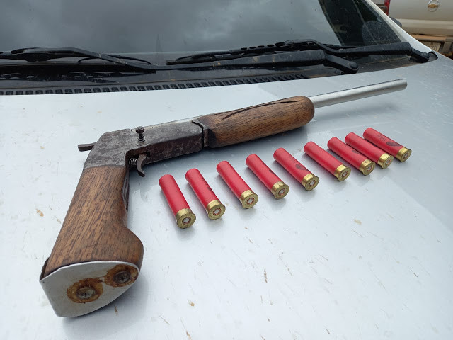 Homem é preso com arma garrucha no centro de Nova Mamoré