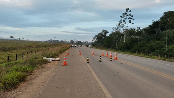 Adolescente de 16 anos morre em colisão frontal na BR 425 próximo ao município de Nova Mamoré