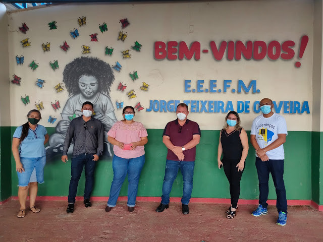 Deputado Dr. Neidson visita EEEFM Jorge Teixeira de Oliveira na zona leste de Porto Velho