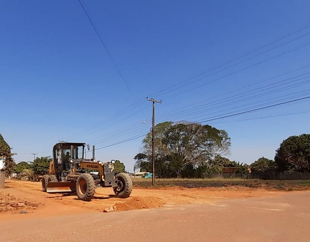 SECRETARIA DE OBRAS INTENSIFICA OS TRABALHOS DE MANUTENÇÃO E RECUPERAÇÃO DE VIAS PÚBLICAS EM GUAJARÁ-MIRIM.