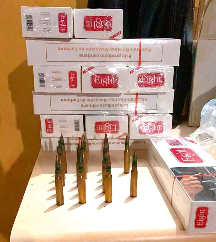 PRF APREENDE CIGARRO E MUNIÇÃO DE USO RESTRITO