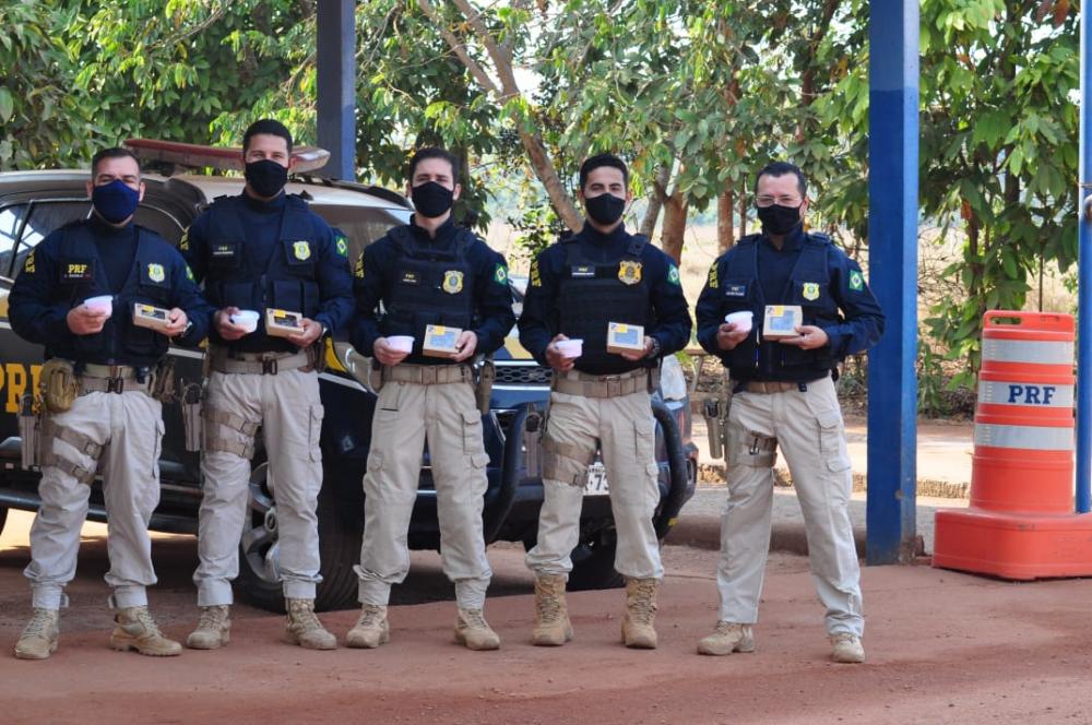 POLÍCIA RODOVIARIA FEDERAL HOMENAGEA OS PAIS NA BASE CRISTAL 