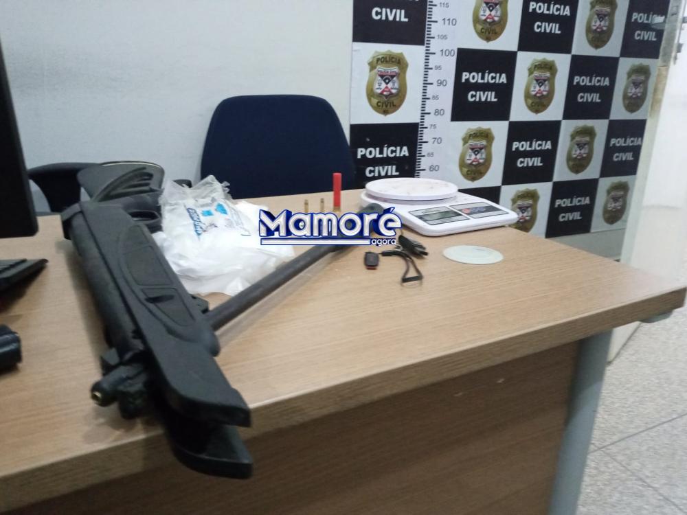 POLÍCIA CIVIL DE NOVA MAMORÉ JUNTAMENTE COM DENARC CUMPREM MANDADO DE BUSCA E APREENSÃO