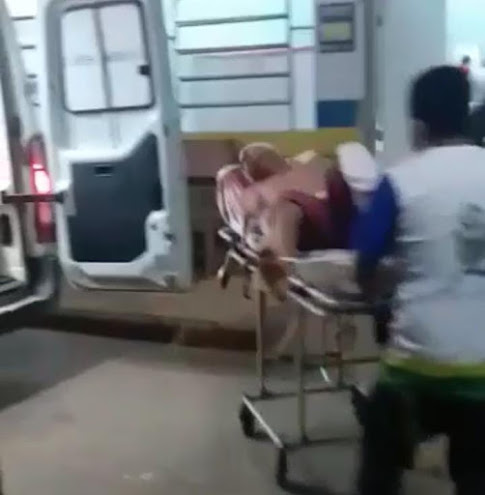 Durante troca de tiros homem é atingido na cabeça e socorrido em estado gravíssimo na área da Comara em Guajará-Mirim