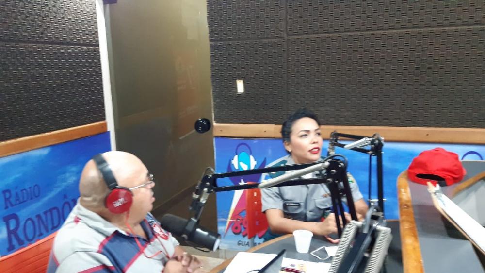 COMANDANTE DO 6º BATALHÃO MAMORÉ PARTICIPA DE ENTREVISTA NA RONDÔNIA FM 89,9