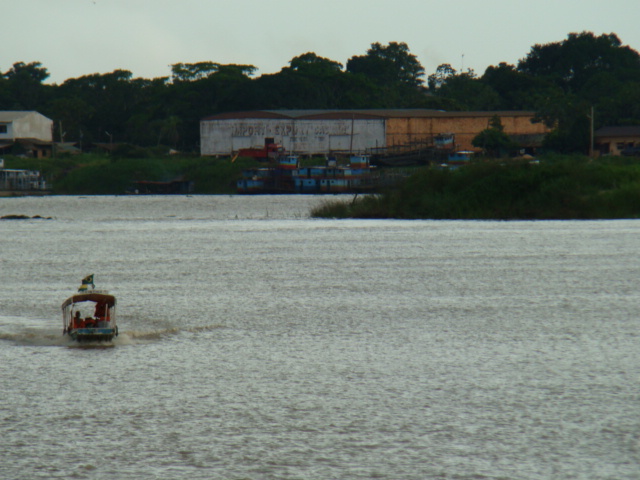 Jovem que trazia droga da Bolívia para vender em Porto Velho é presa pela Forca Tática da PM
