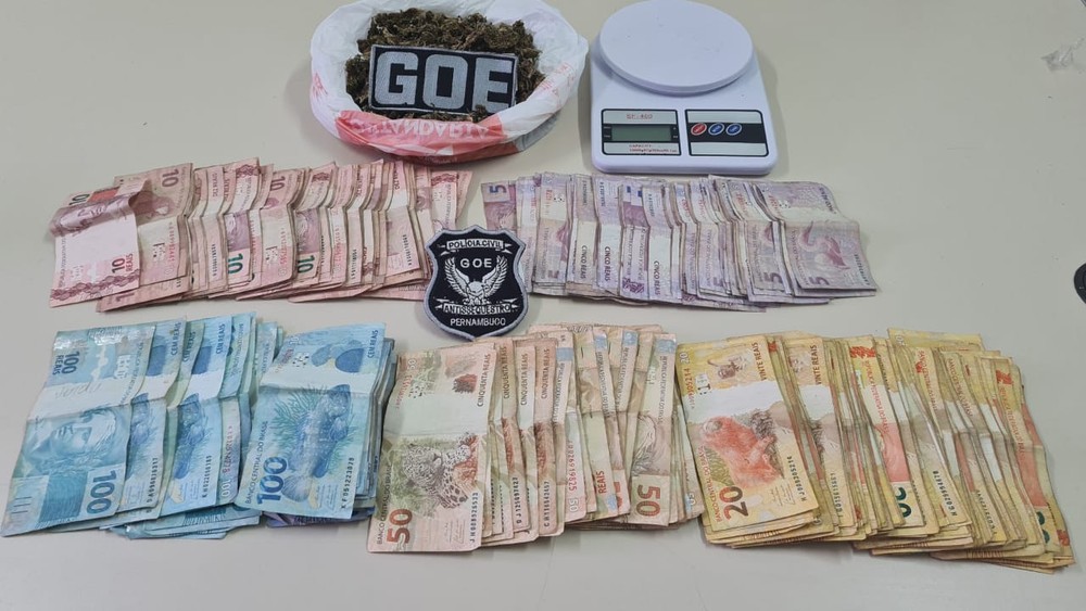 Operação policial prende 25 pessoas e desarticula quadrilhas de tráfico de drogas e lavagem de dinheiro em Rondônia e mais seis estados