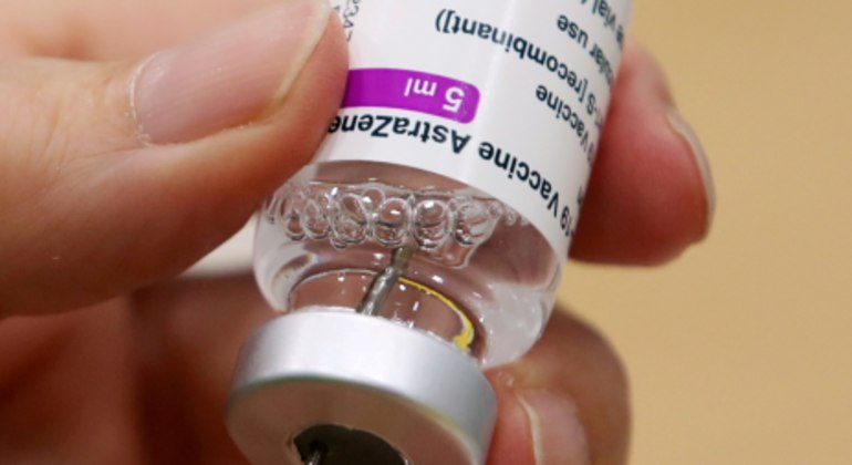 Estudo: erro na dose da vacina AstraZeneca traz nova descoberta para a ciência