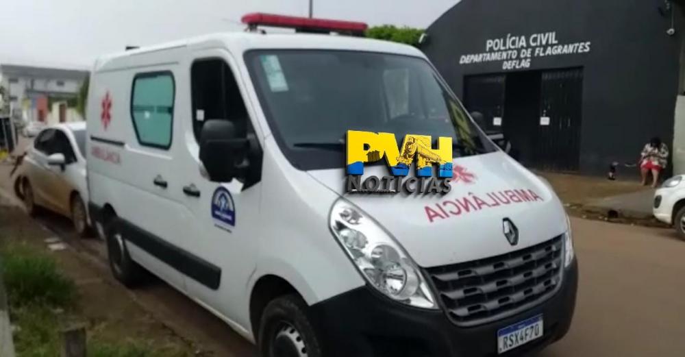 URGENTE: Motorista da prefeitura de Nova Mamoré e passageiro são presos com 62kg de cocaína em ambulância na BR-364