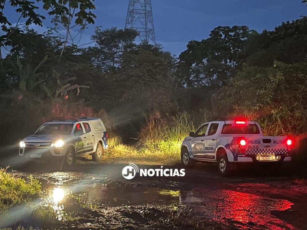 Policial militar troca tiros com criminoso em tentativa de assalto