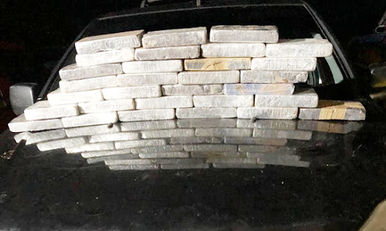 Motorista é preso viajando com 30 tabletes de cocaína em Guajará