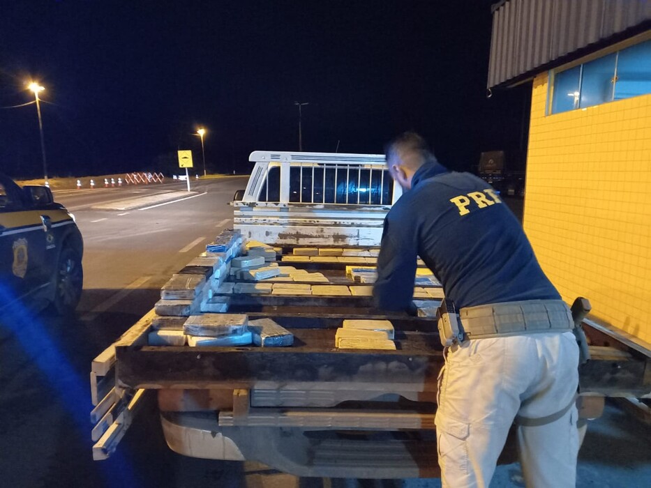 PRF prende homem com mais de 136 quilos de cocaína em Vilhena
